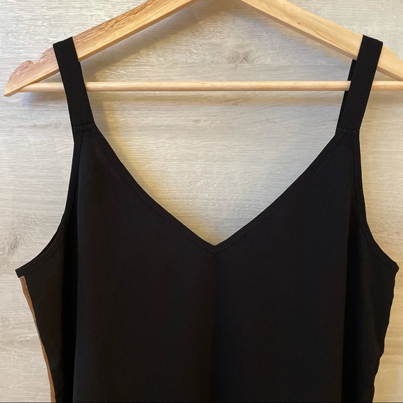 NWOT Dunnes Gold Chrome Shimmery Sparkly Nude Textured Sleeveless Tank Top - Picture 5 of 12